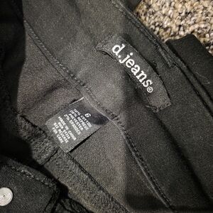D. Jeans Classic Black Trousers